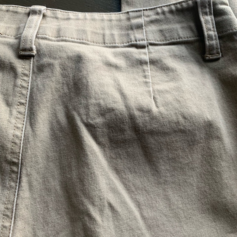 Lee Riveted Tan Pants - Picture 8 of 9